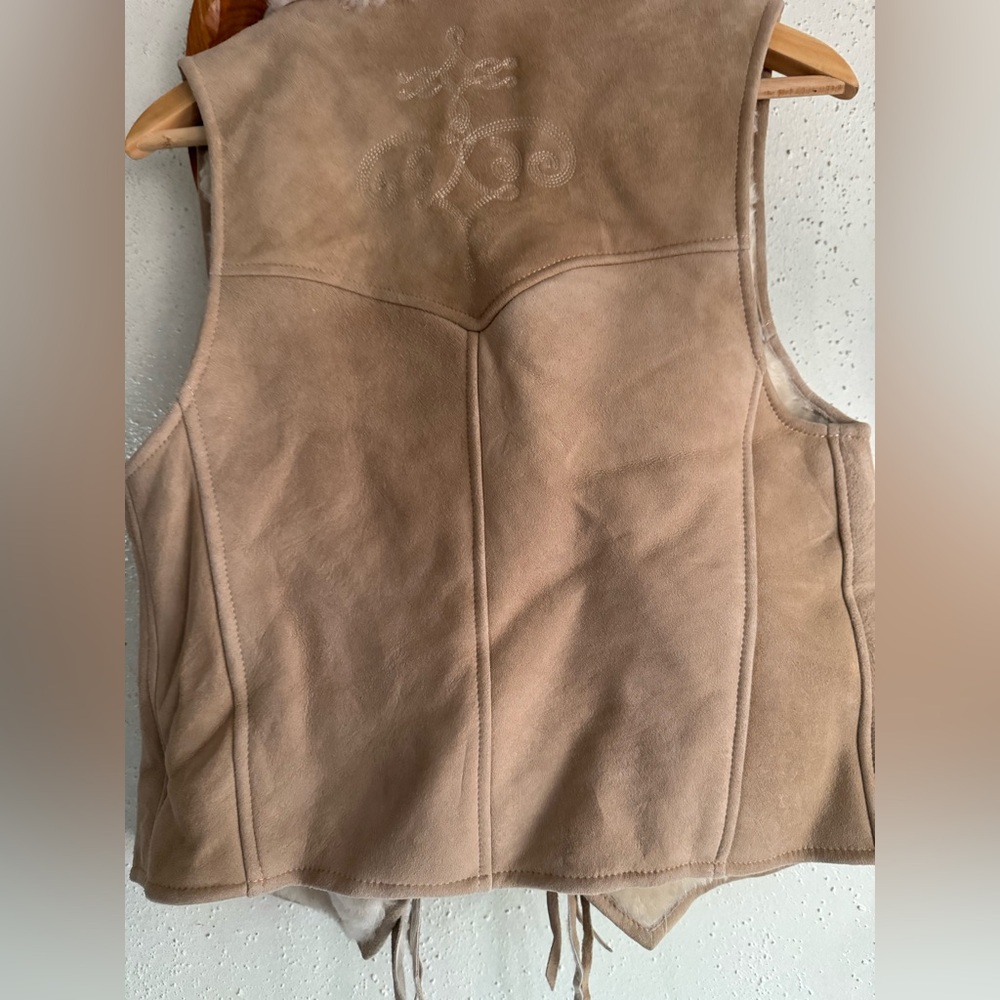 Double D Ranch Tan Suede Vest Size Small - Picture 2 of 11